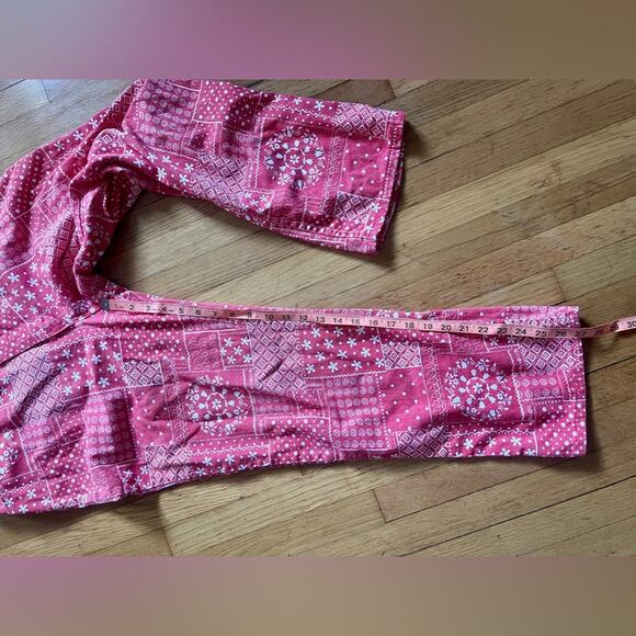 60s Vintage High Waisted Bandana Print Denim Pants - Picture 6 of 8